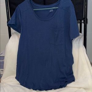 American Eagle Scoop Neck Pocket T